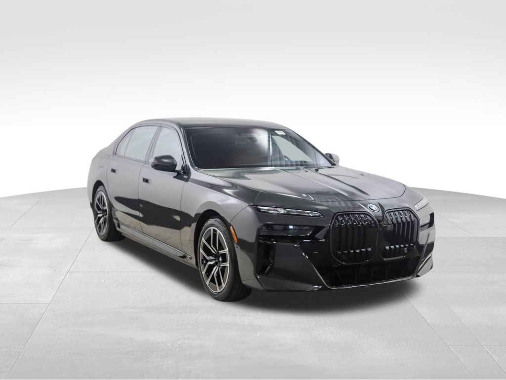 Thumbnail: 2026 BMW 7 Series - 5