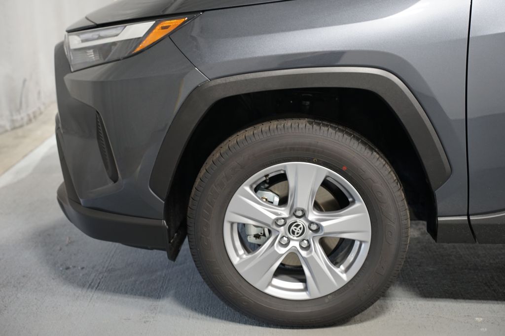 Thumbnail: 2025 Toyota RAV4 - 5
