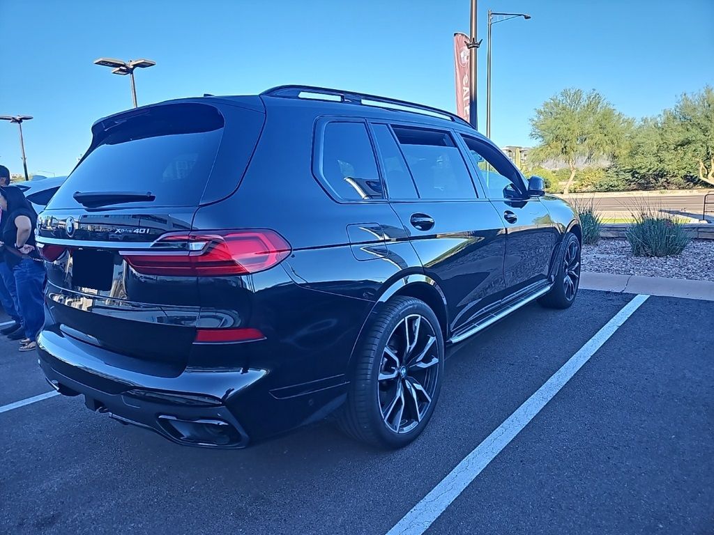 Thumbnail: 2022 BMW X7 - 4