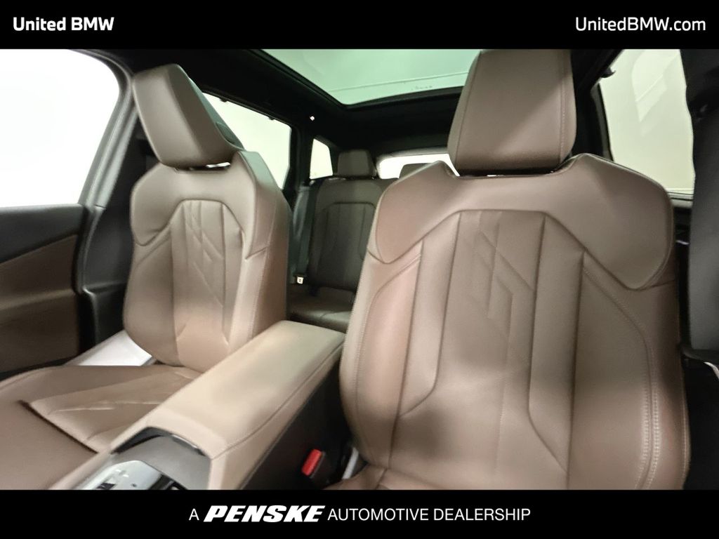 Thumbnail: 2026 BMW X3 - 13