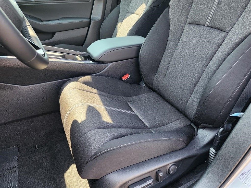 Certified Used 2024  Honda Sport image 22