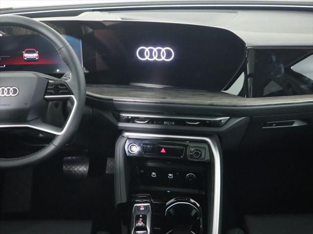 Thumbnail: 2025 Audi Q5 - 15