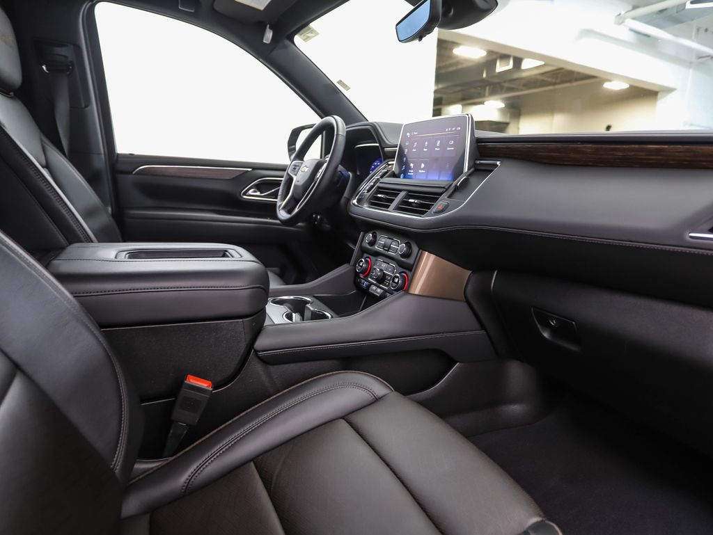 Thumbnail: 2024 Chevrolet Tahoe - 31