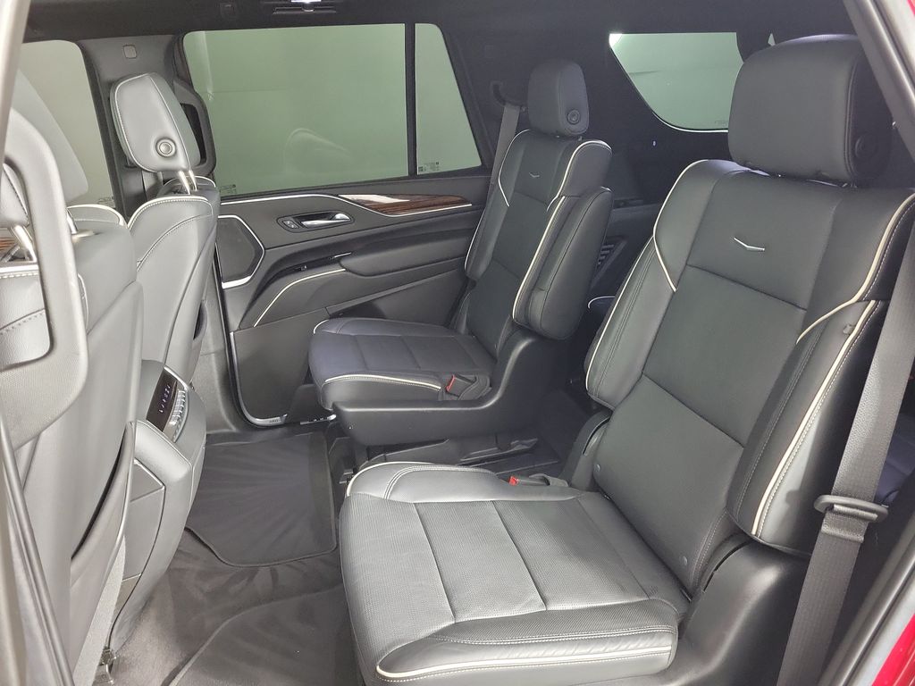 2022 Cadillac Escalade Premium Luxury - 9