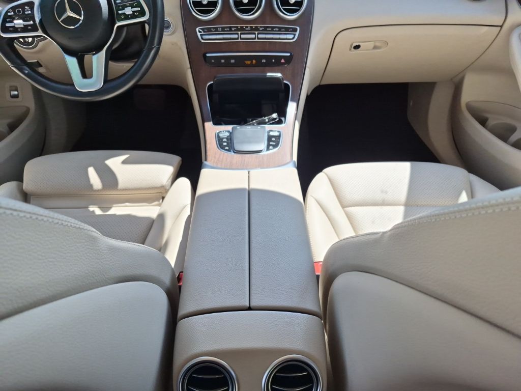 Used Car 2022 Mercedes-benz Glc  Glc 300 For Sale Under $35,000 In Austin, Texas