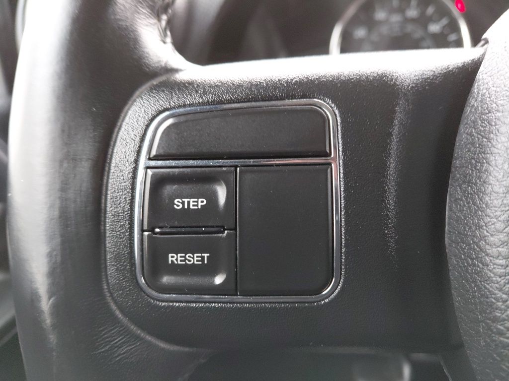 Thumbnail: 2017 Jeep Wrangler - 31