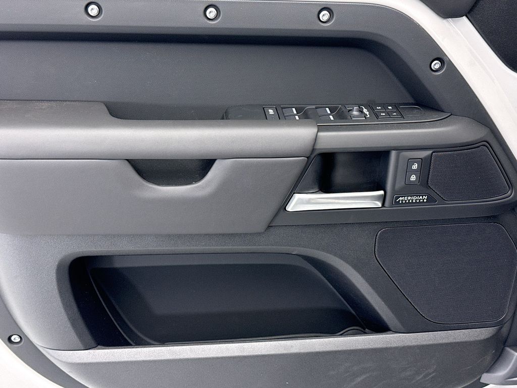 Thumbnail: 2026 Land Rover Defender - 22