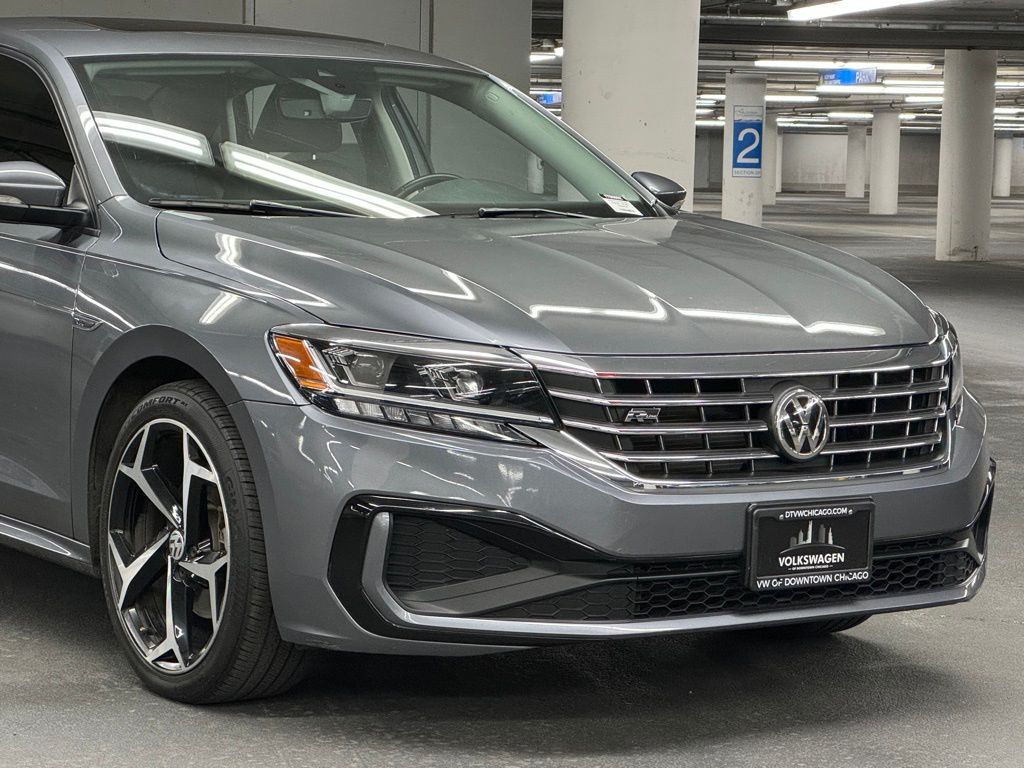 2020 Volkswagen Passat 2.0T R-Line 37