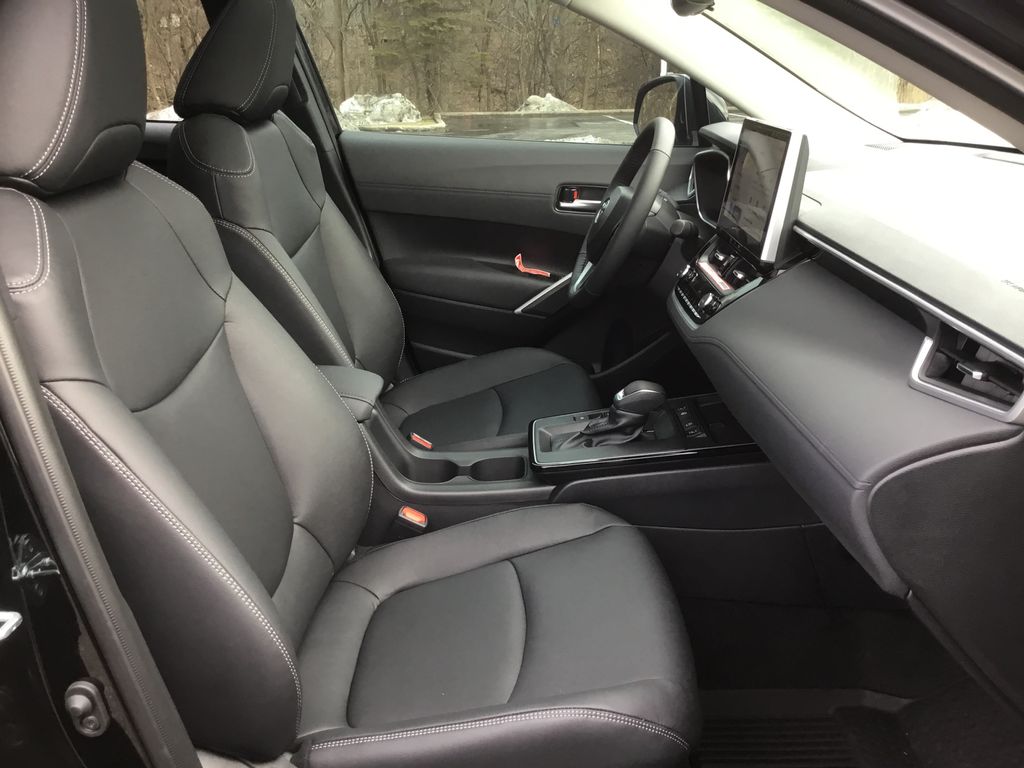 Thumbnail: 2026 Toyota Corolla Cross - 13