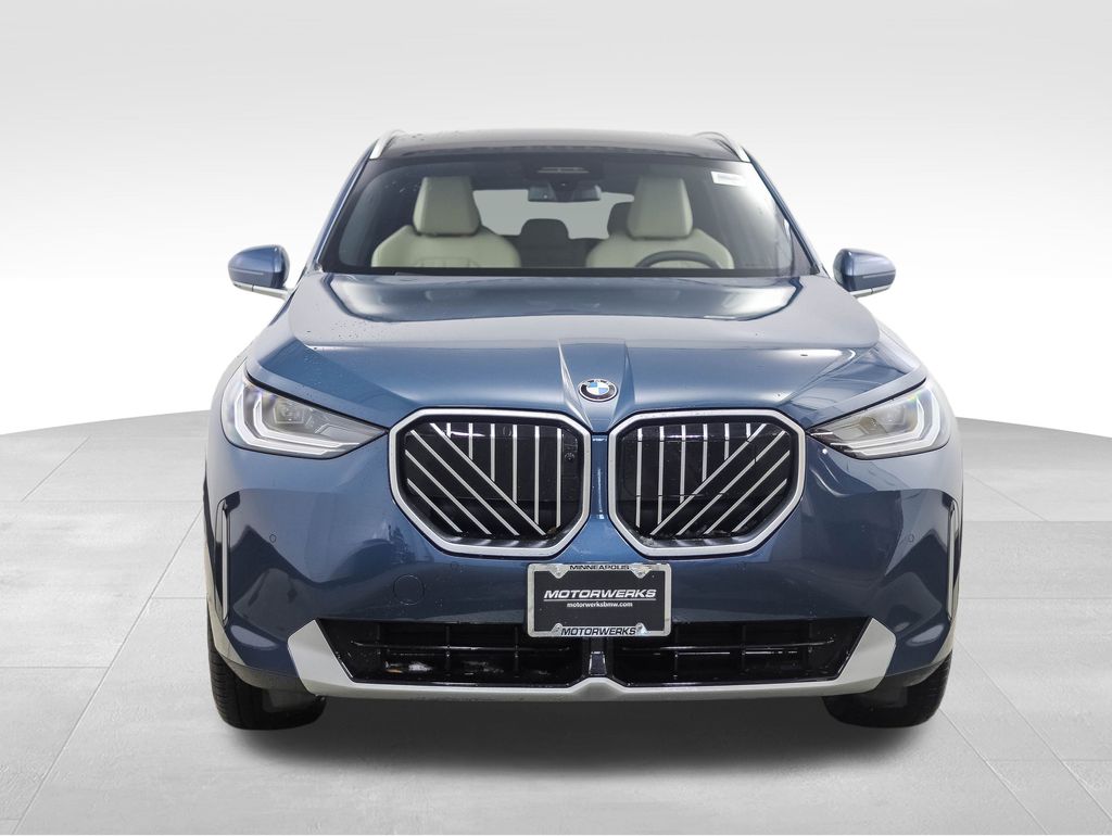 Thumbnail: 2026 BMW X3 - 8