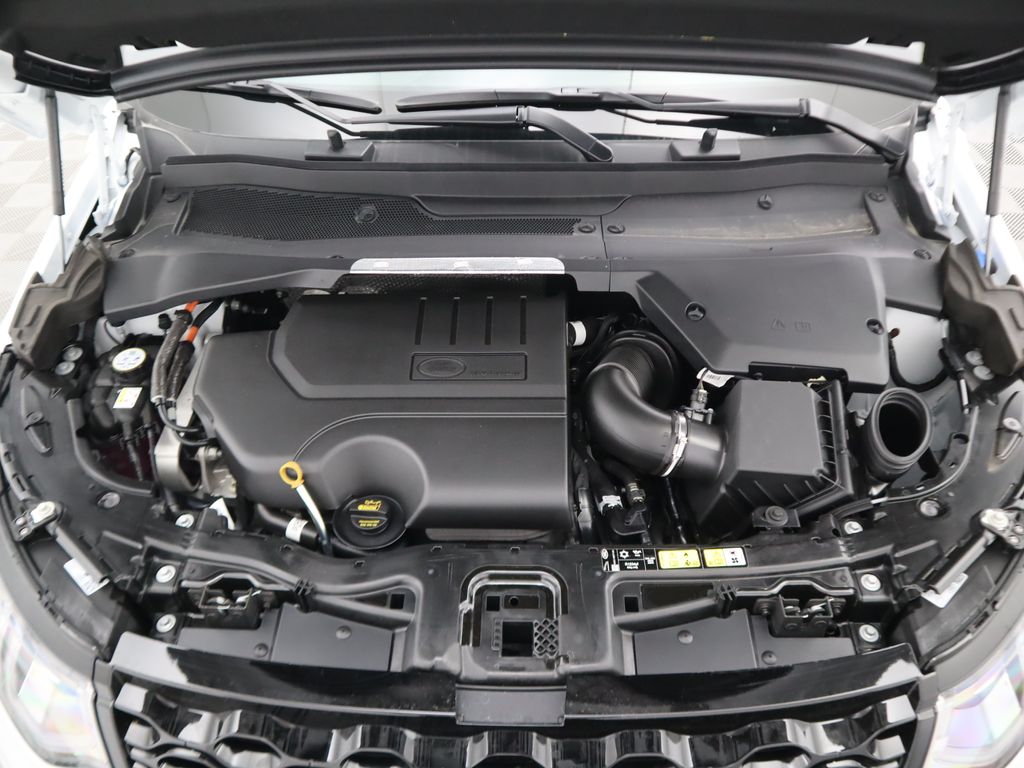 Thumbnail: 2024 Land Rover Discovery Sport - 30