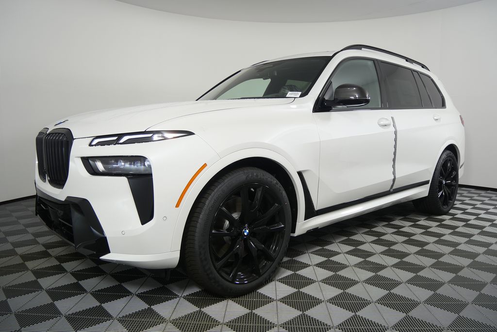 Thumbnail: 2026 BMW X7 - 8