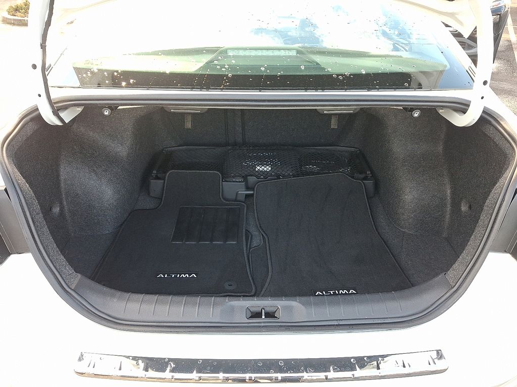 Thumbnail: 2023 Nissan Altima - 29