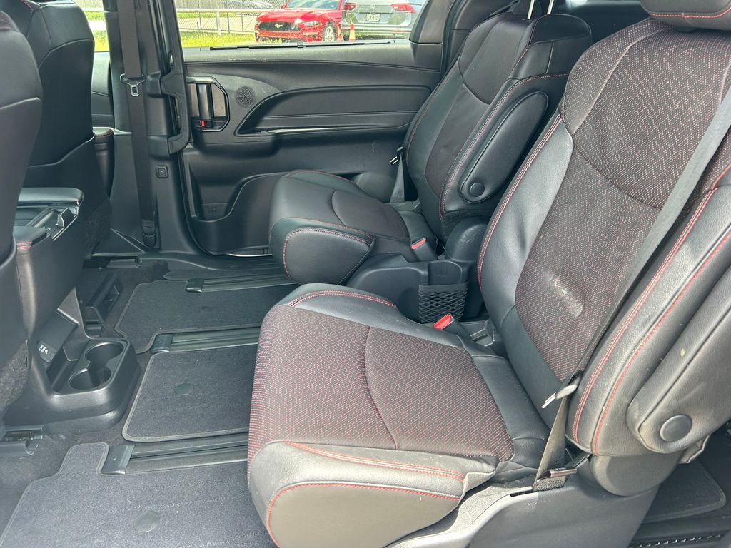 Used 2025 Toyota Sienna Van