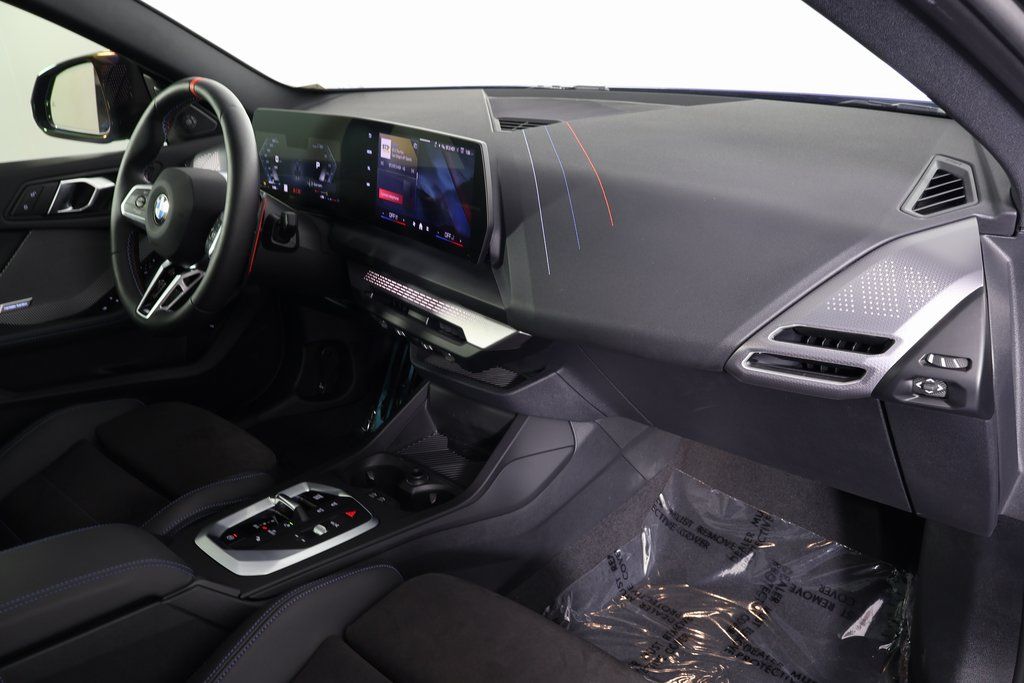 Thumbnail: 2026 BMW 2 Series - 9