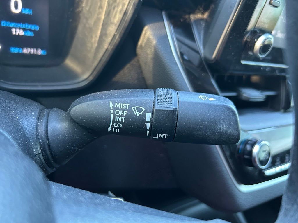 Thumbnail: 2022 Toyota Corolla - 20