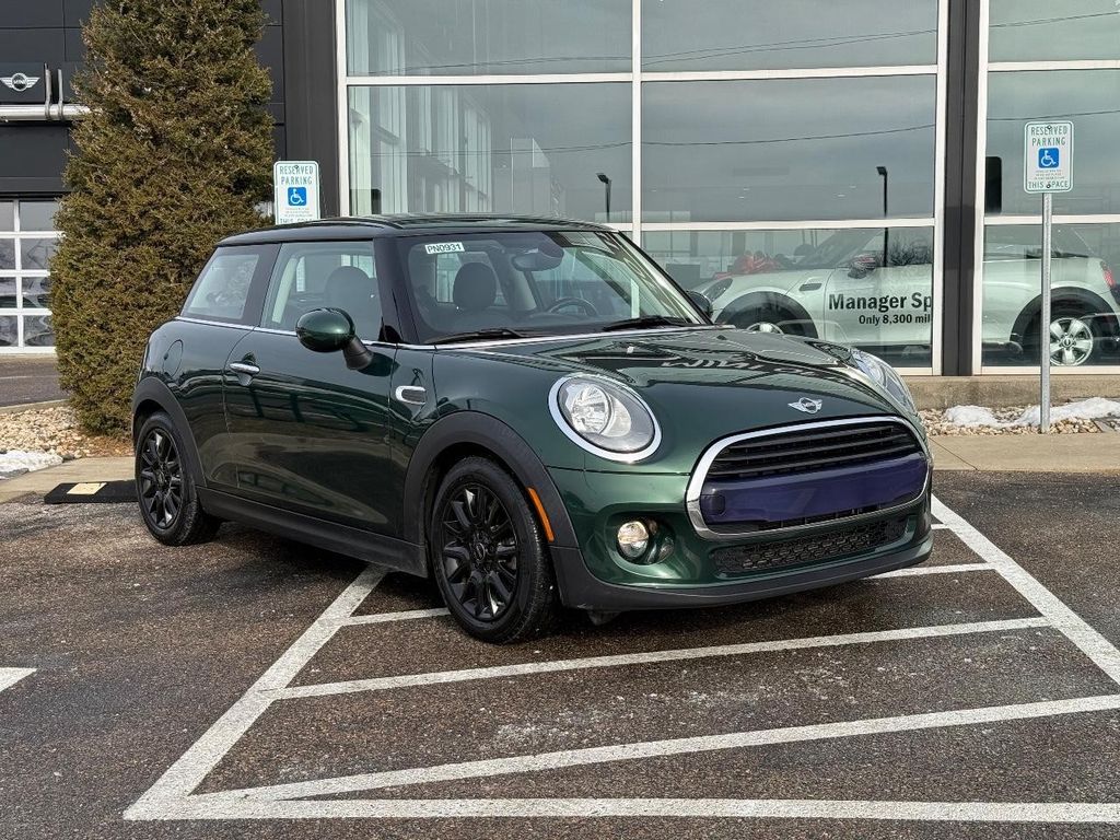 2018 MINI Cooper 3-Door Hatchback FWD