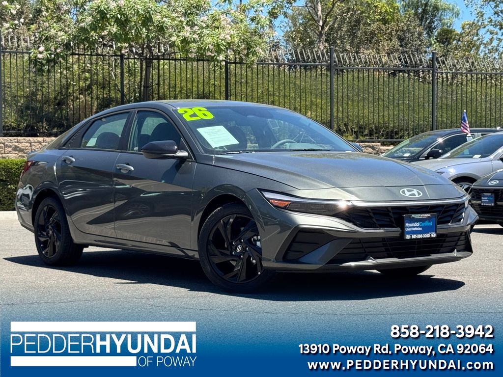 Amazon Gray 2026 Hyundai Elantra Sedan Front-Wheel Drive Continuously Variable Transmission