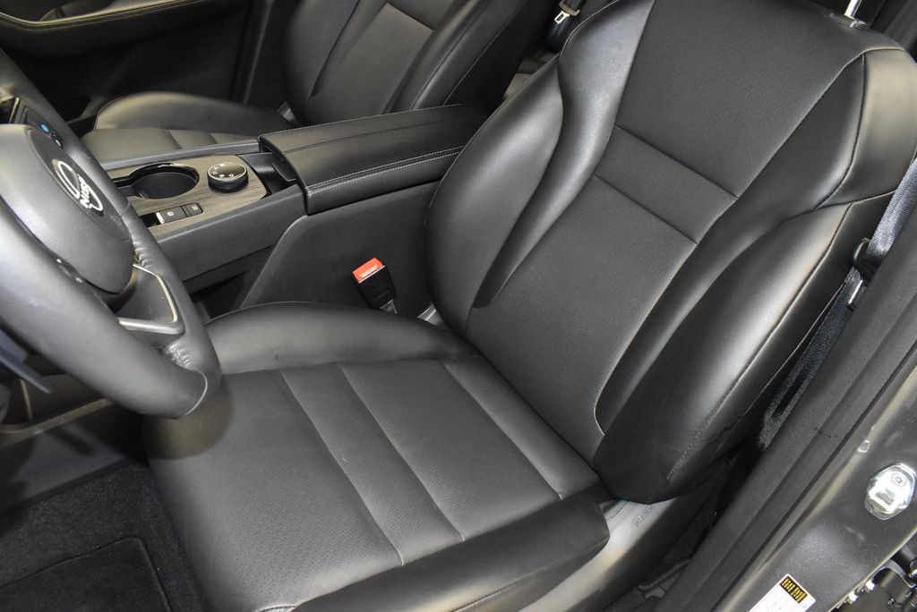 2022 Nissan Rogue SV 13