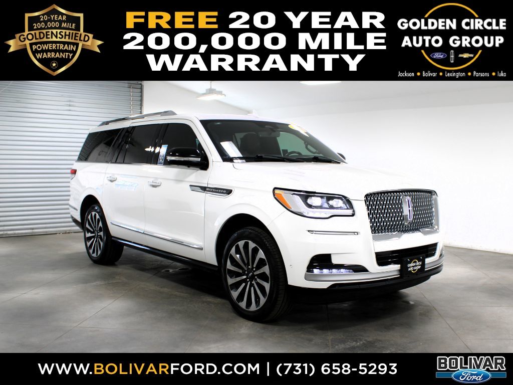 Pristine White Metallic Tri-Coat 2024 Lincoln Navigator L Reserve 4WD SUV / Crossover Four-Wheel Drive Automatic