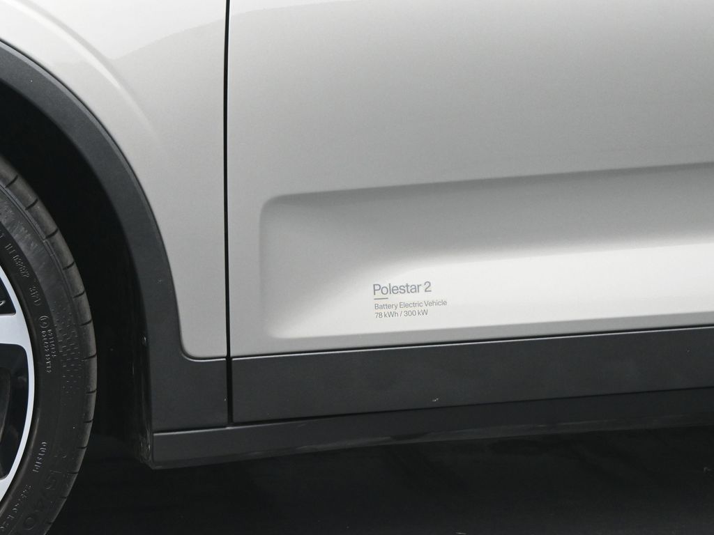 2022 Polestar 2 Long Range Dual Motor