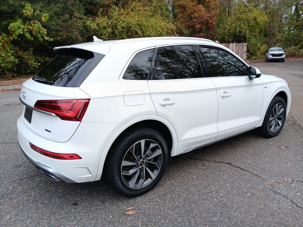 2022 Audi Q5 45 S line Premium 5