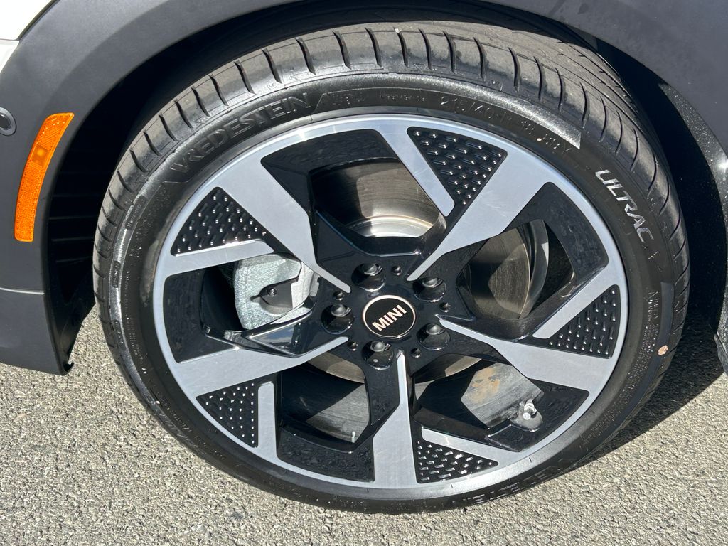 Thumbnail: 2026 MINI Cooper - 9