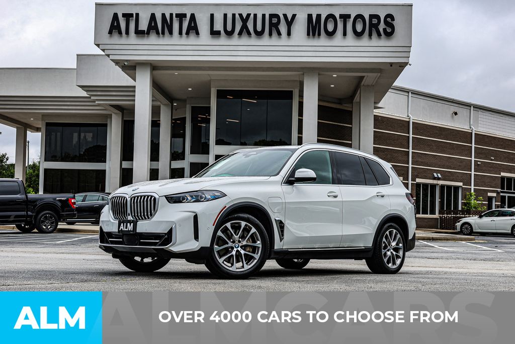 Used 2024 White BMW xDrive50e / MT Certified image 3