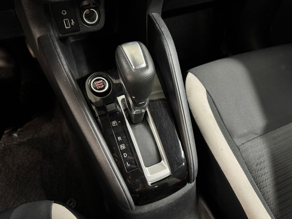 2021 Nissan Versa 1.6 SV
