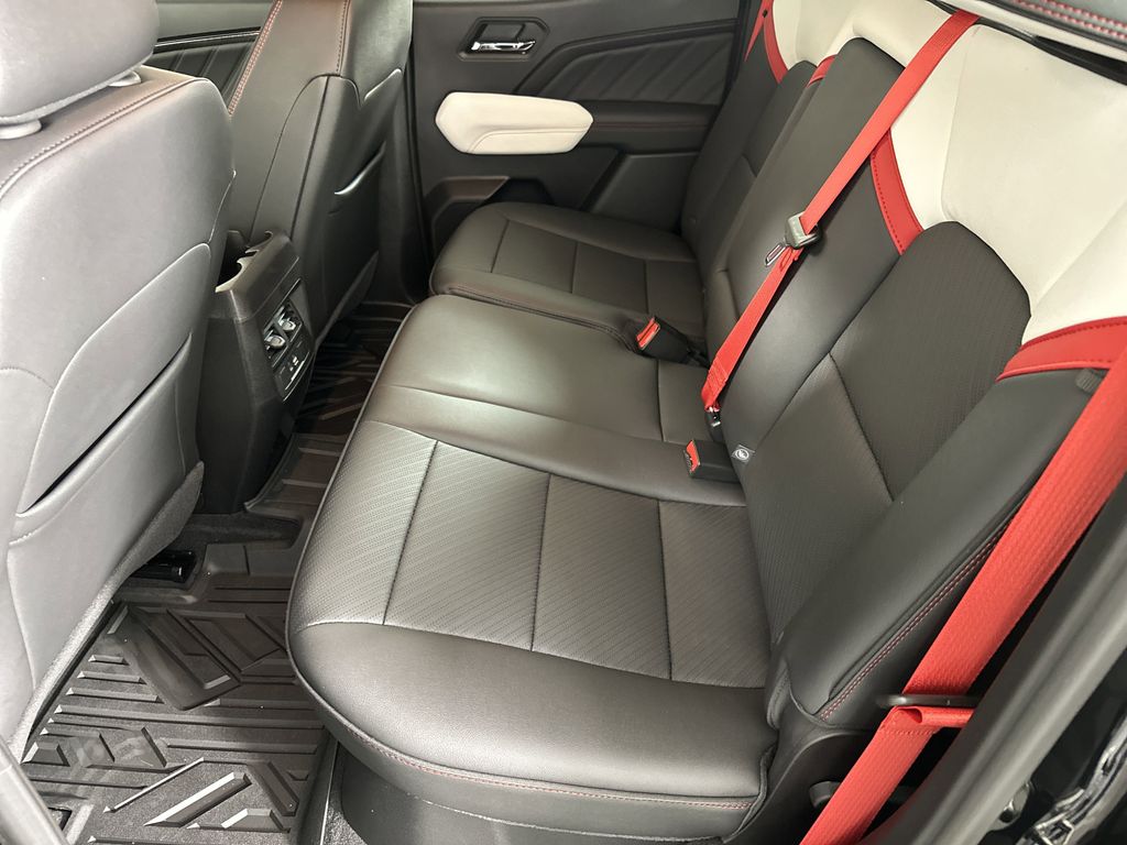 new 2025 GMC Canyon car, priced at $50,465