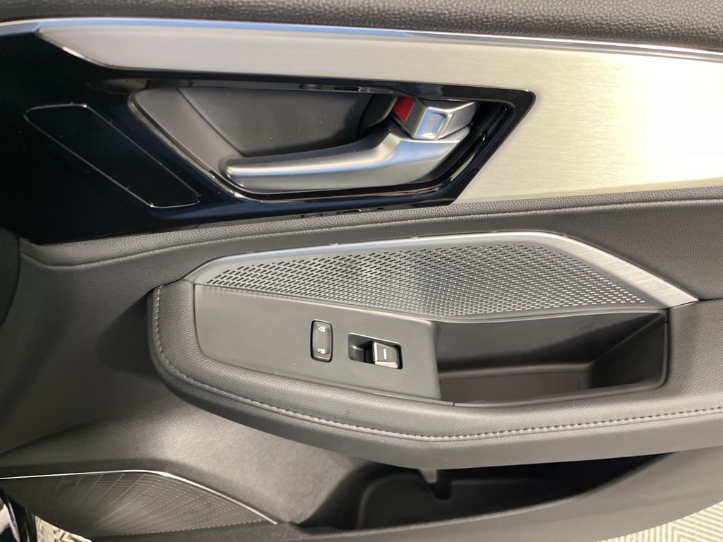 Thumbnail: 2026 Acura MDX - 11