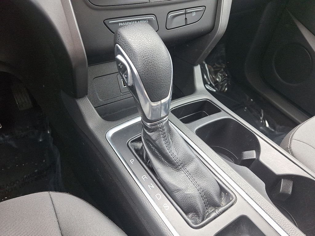 Thumbnail: 2018 Ford Escape - 15