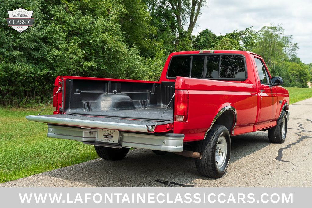 1995 Ford F-150 35