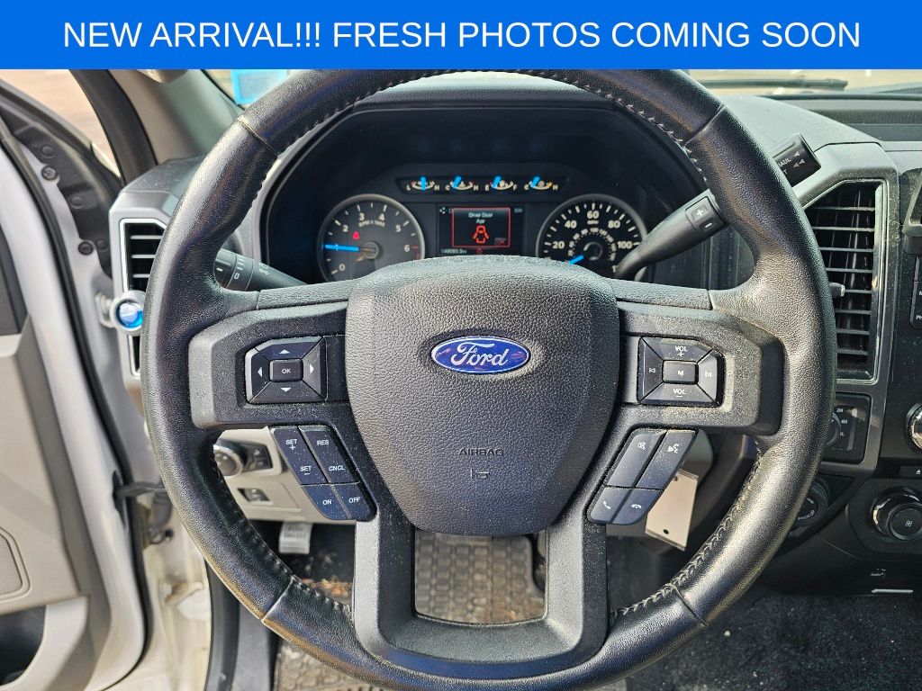 2017 Ford F-150 XLT 13