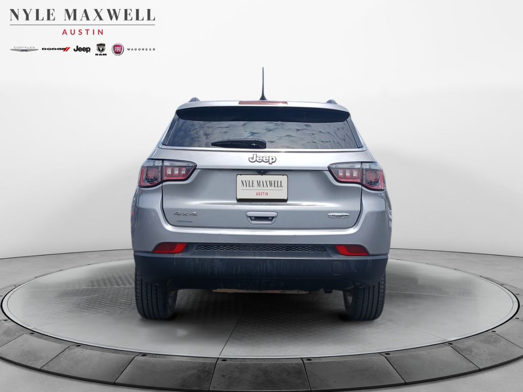 Used Car 2022 Jeep Compass  Latitude Lux For Sale Under $20,000 In Austin, Texas