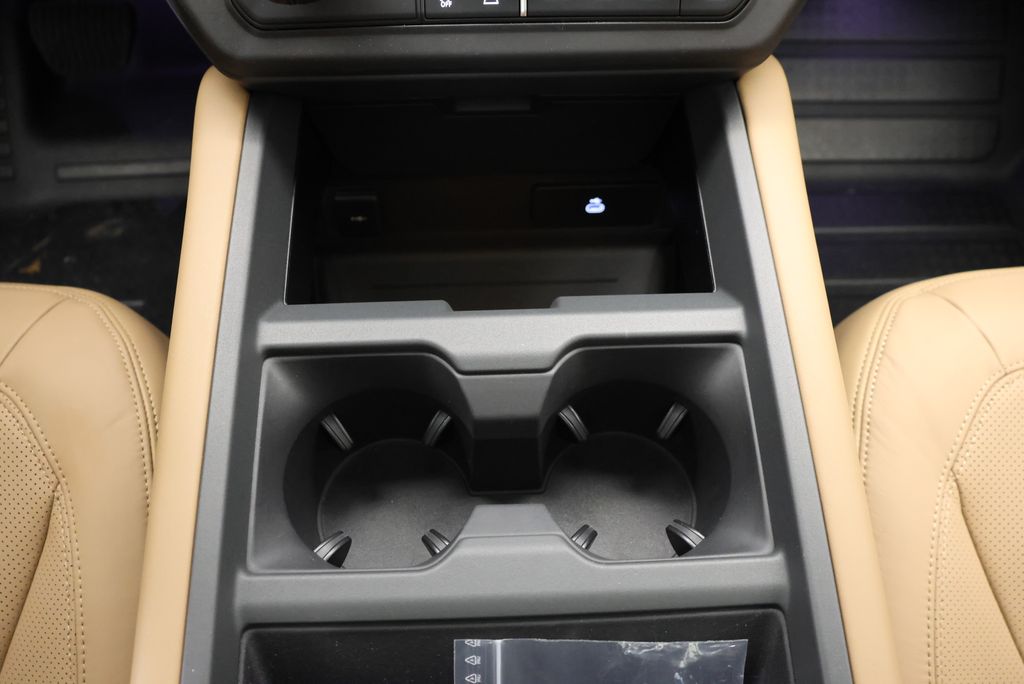 Thumbnail: 2026 Land Rover Defender - 24