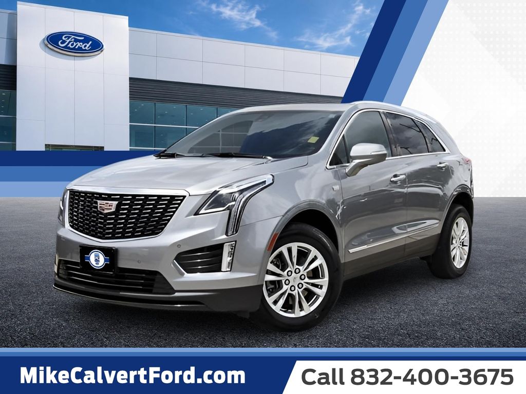 Argent Silver Metallic 2025 Cadillac XT5 SUV / Crossover Front-Wheel Drive 9-Speed Automatic