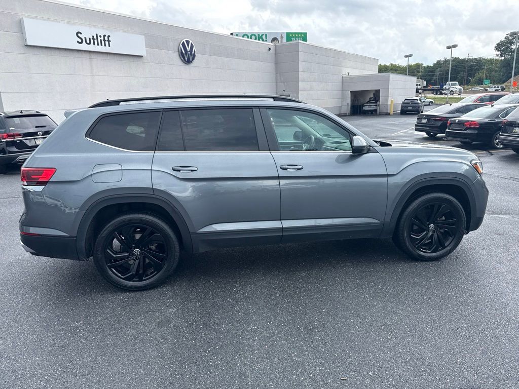 2023 Volkswagen Atlas 2.0T SE w/Technology Gray at Subaru and VW of Moon Township
