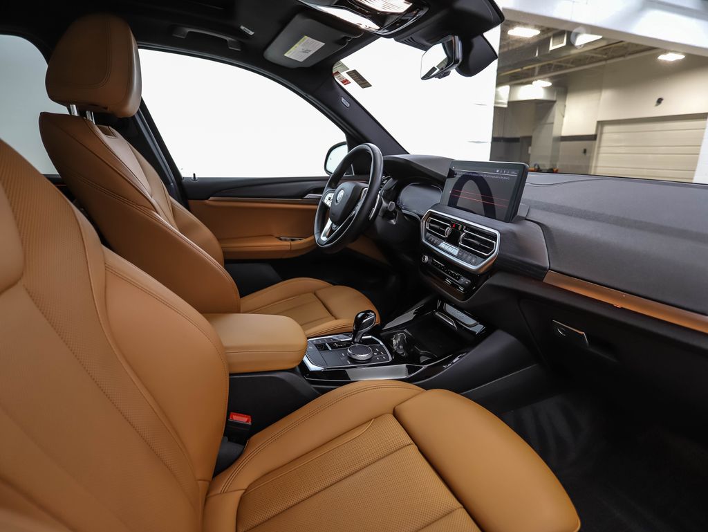 Thumbnail: 2023 BMW X3 - 30