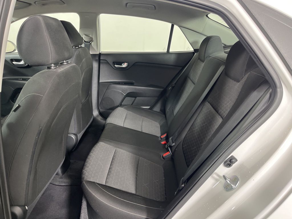 2020 Kia Rio LX 19
