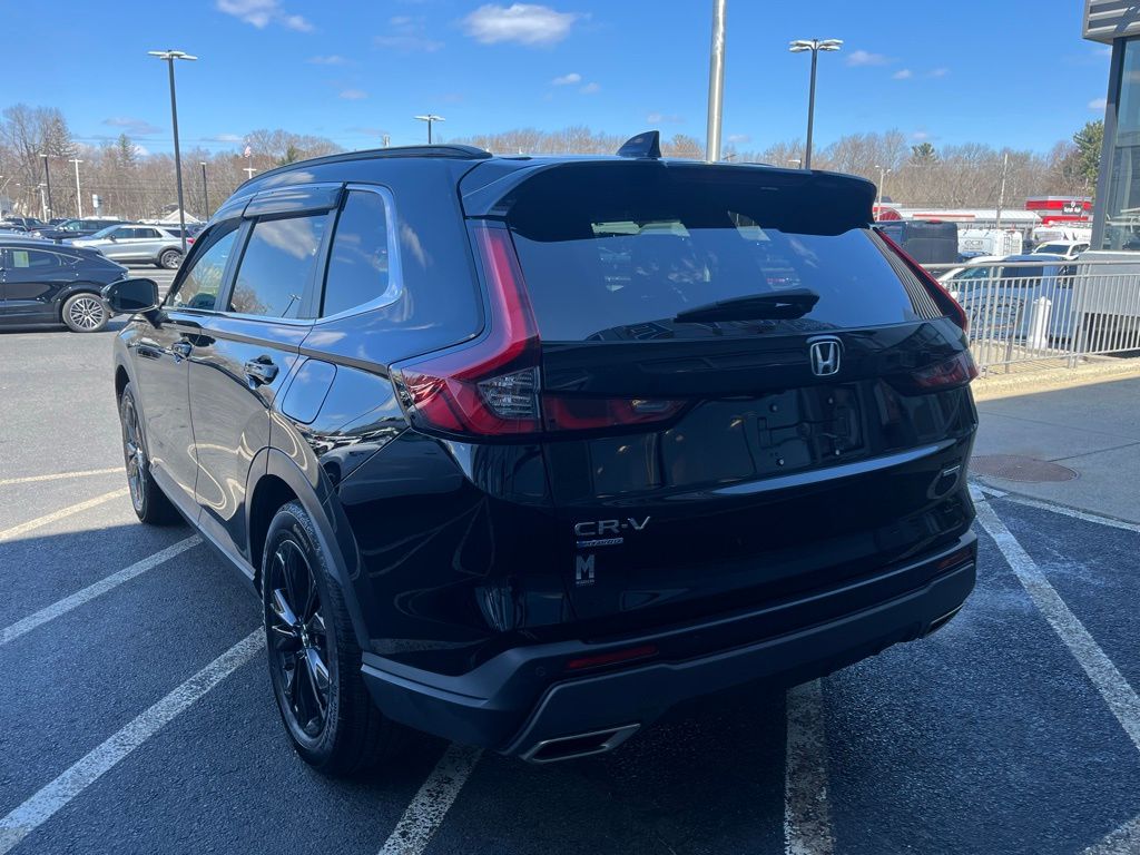 View vehicle photo 5