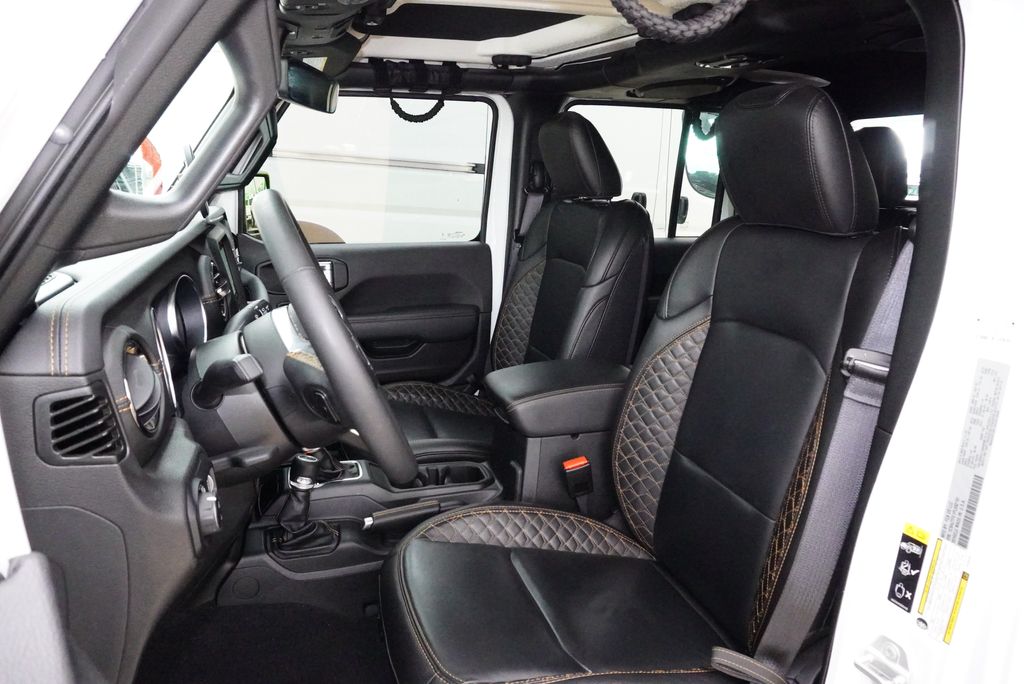 Used Car 2023 Jeep Gladiator  High Altitude For Sale Under $40,000 In Weatherford, Texas