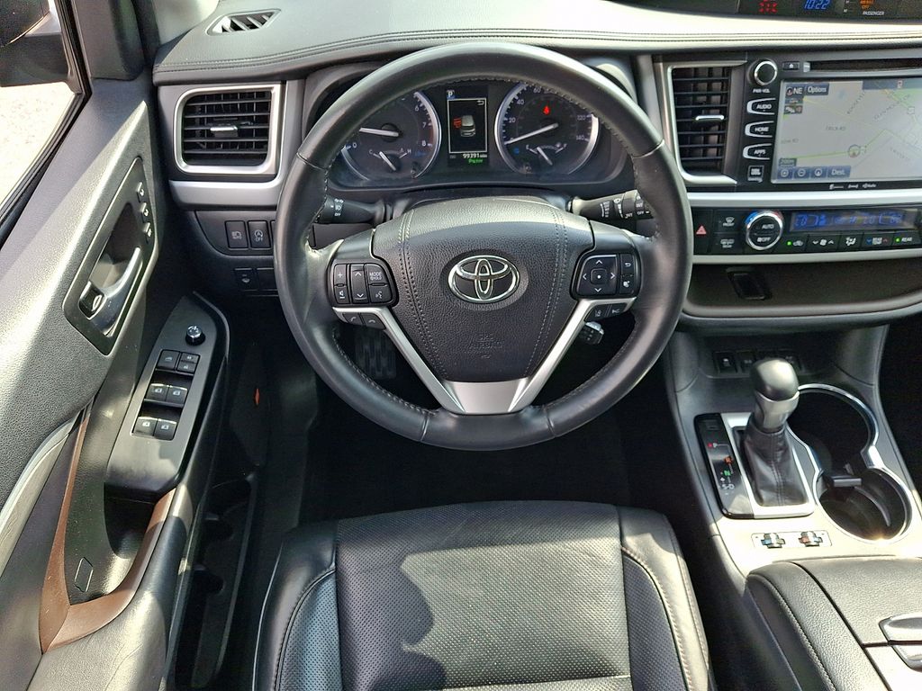 2019 Toyota Highlander Limited Black at Subaru and VW of Moon Township