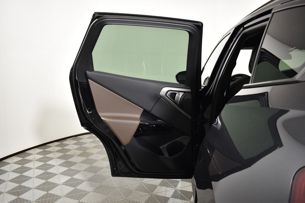 Thumbnail: 2026 BMW X3 - 31