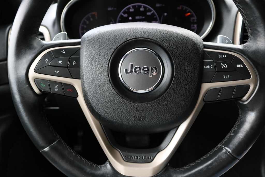 Used Car 2016 Jeep Grand Cherokee  Laredo For Sale Under $20,000 In Austin, Texas