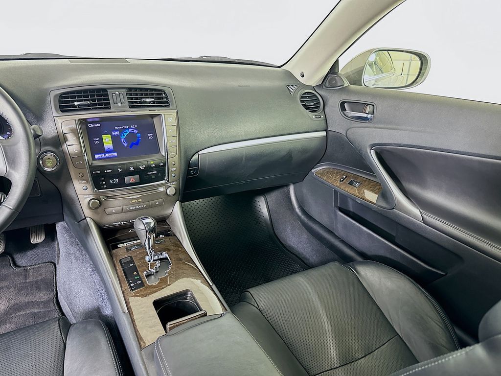 Thumbnail: 2013 Lexus IS - 25