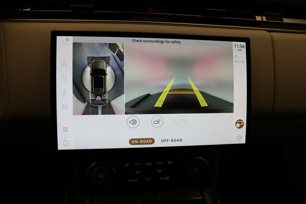 Thumbnail: 2023 Land Rover Range Rover - 22