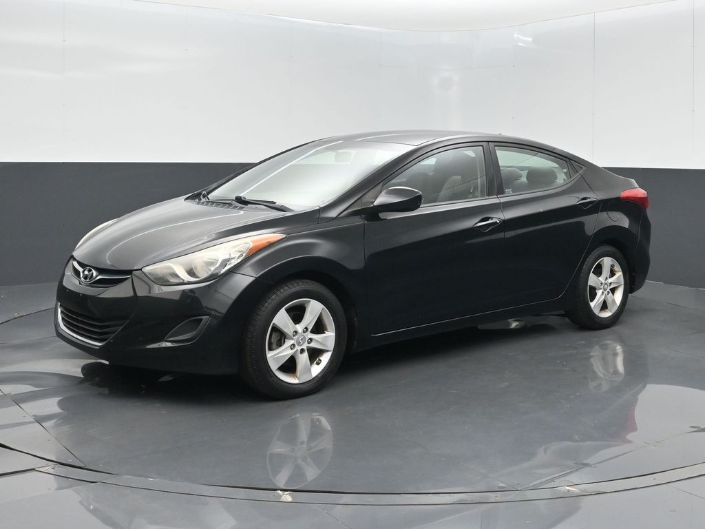 Black Diamond Pearl 2013 Hyundai Elantra Sedan Front-Wheel Drive 6-Speed Automatic Overdrive