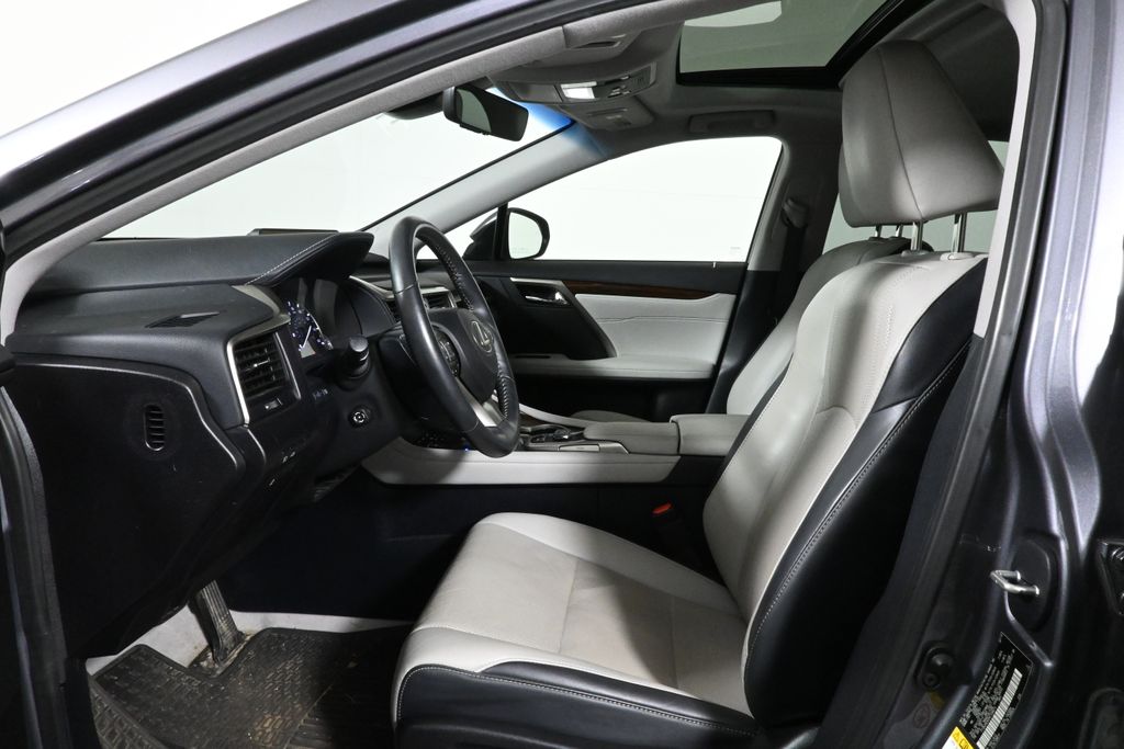 Thumbnail: 2017 Lexus RX - 3