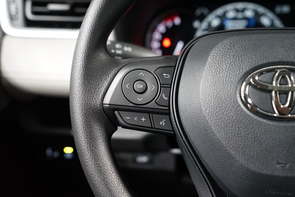 Thumbnail: 2025 Toyota RAV4 - 14